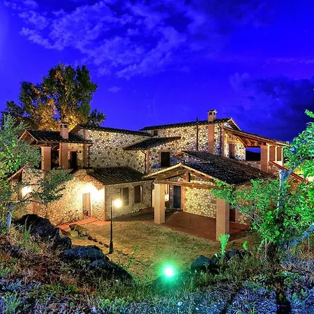 Sleeps 4 *
